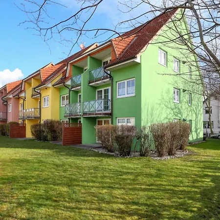 Apartment Neuschoenberg Eg